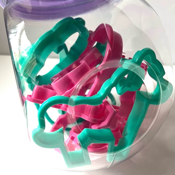 ⭐️ NEW Wilton 12pc Cookie Cutter Set (Princess Themed) - Picture 8 of 8